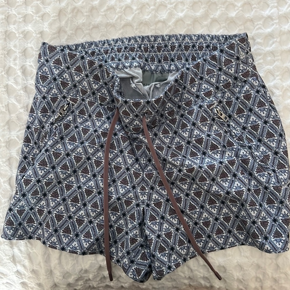 Athleta shorts size 2